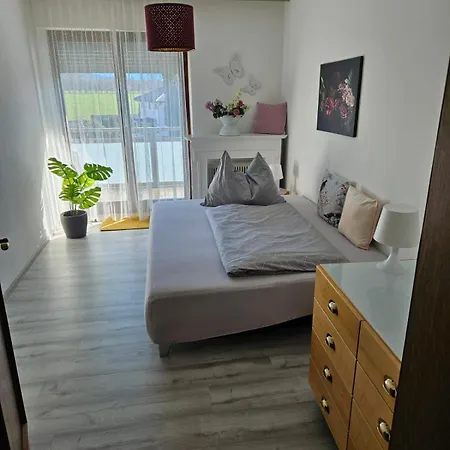 Valerie - Muehlei Alterbachstr 9 *