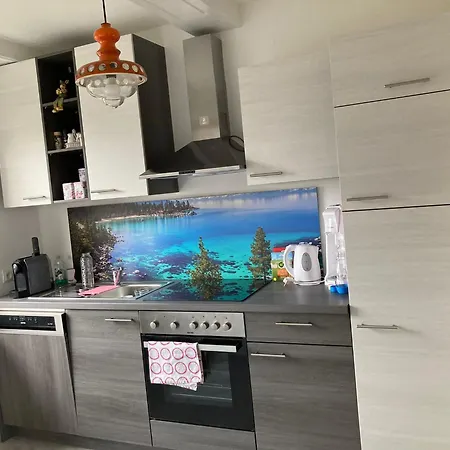 Valerie - Muehlei Alterbachstr 9 *